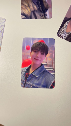 Seventeen Pre-order Benefits