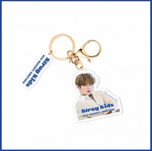 ميدالية Leeknow - seasons greeting