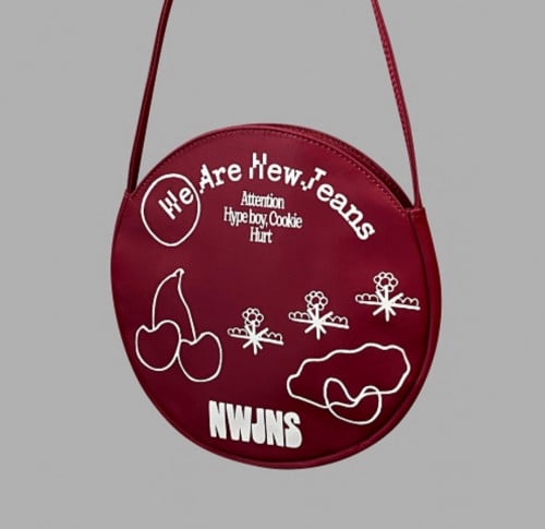 NewJeans - New Jeans [Bag Ver. - Red]