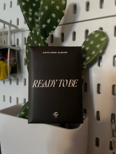 POB - TWICE READY TO BE