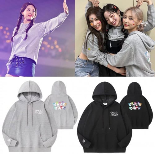 هودي أسود Twice