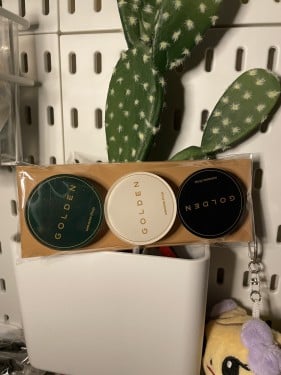 Jungkook ( golden ) weverse pob