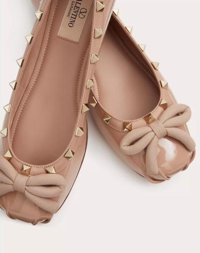 حذاء valentino