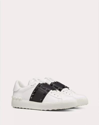 سنيكرز valentino