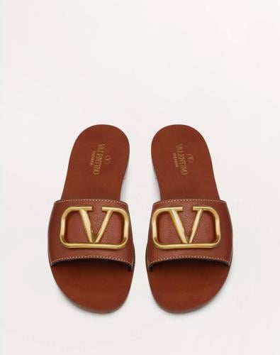 حذاء valentino