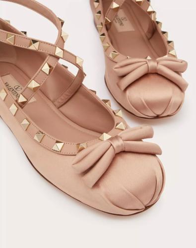 حذاء valentino