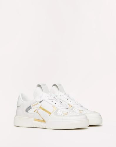 سنيكرز valentino