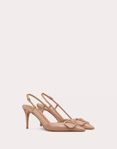 كعب valentino