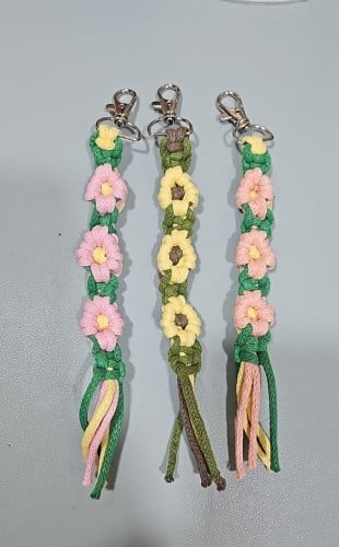 ميدالية ورود حجم صغير