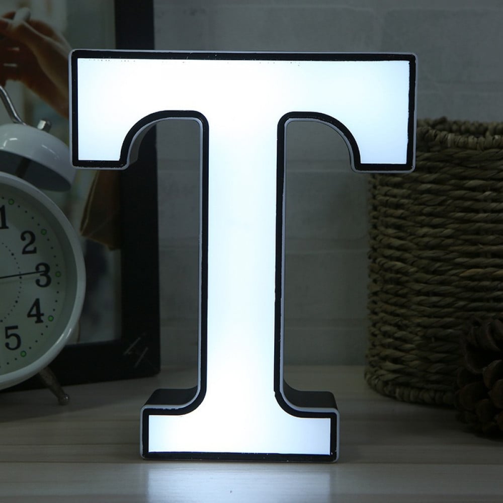 حروف مضيئة LED شحن USB حجم 18 سم