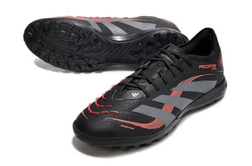 بوت ADIDAS PREDATOR