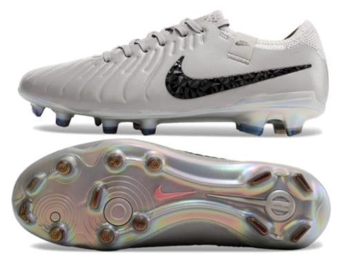 بوت Nike Tiempo Legend 10