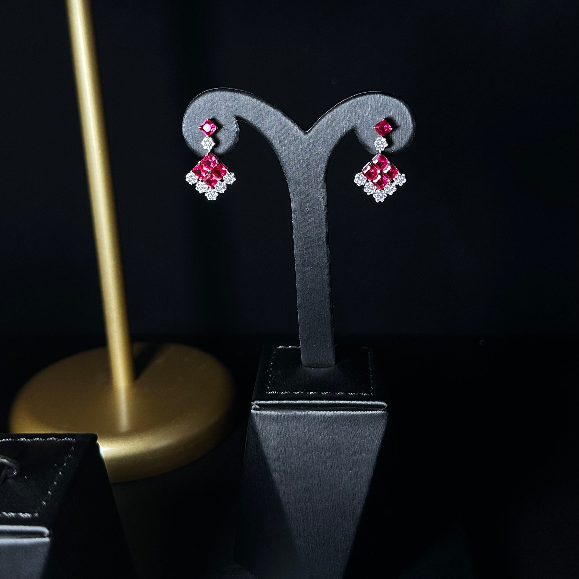 طقم فضه تصميم الماس