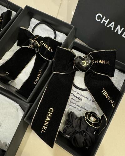 Chanel hair accessories