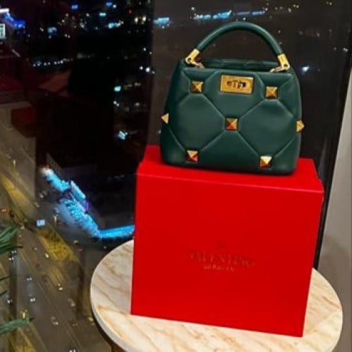 فالنتين (11) VALEONTINO MEDIUM SIZE