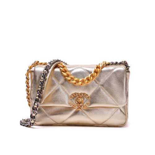 ‎ شانيل  Chanel nineteen flap Size 26cm