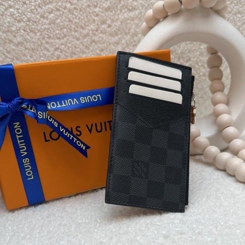 محفظة لويس فيتون   LOUIS VIUTTON