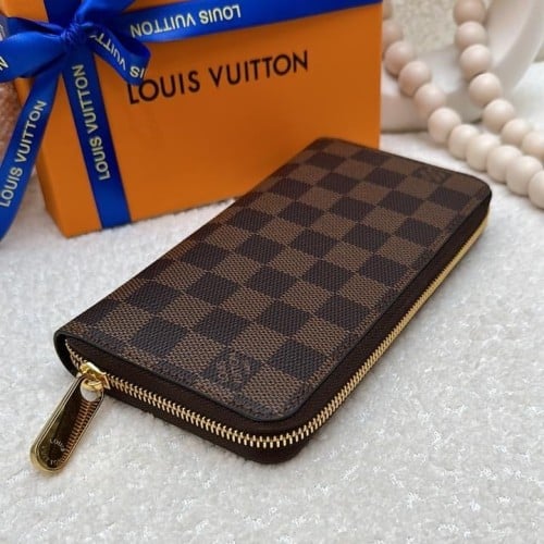 محفظة لويس فيتون wallet  LOUIS VIUTTON