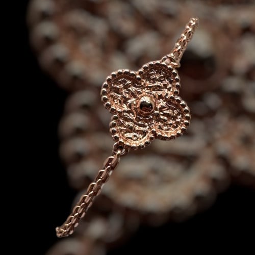 فان كليف روز Van Cleef(إكسسوار مطلي )