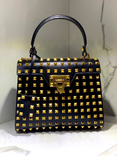 فالنتين (04) VALEONTINO