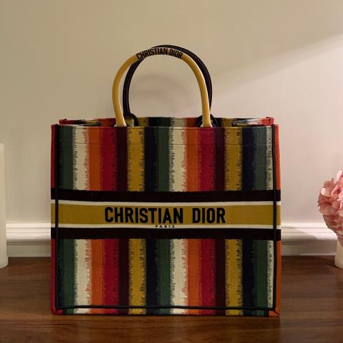 ديور DIOR BOOK TOTE 41.5CM