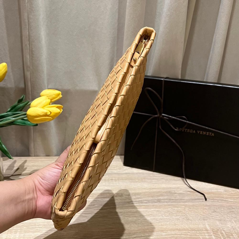 بوتيقا Bottega
