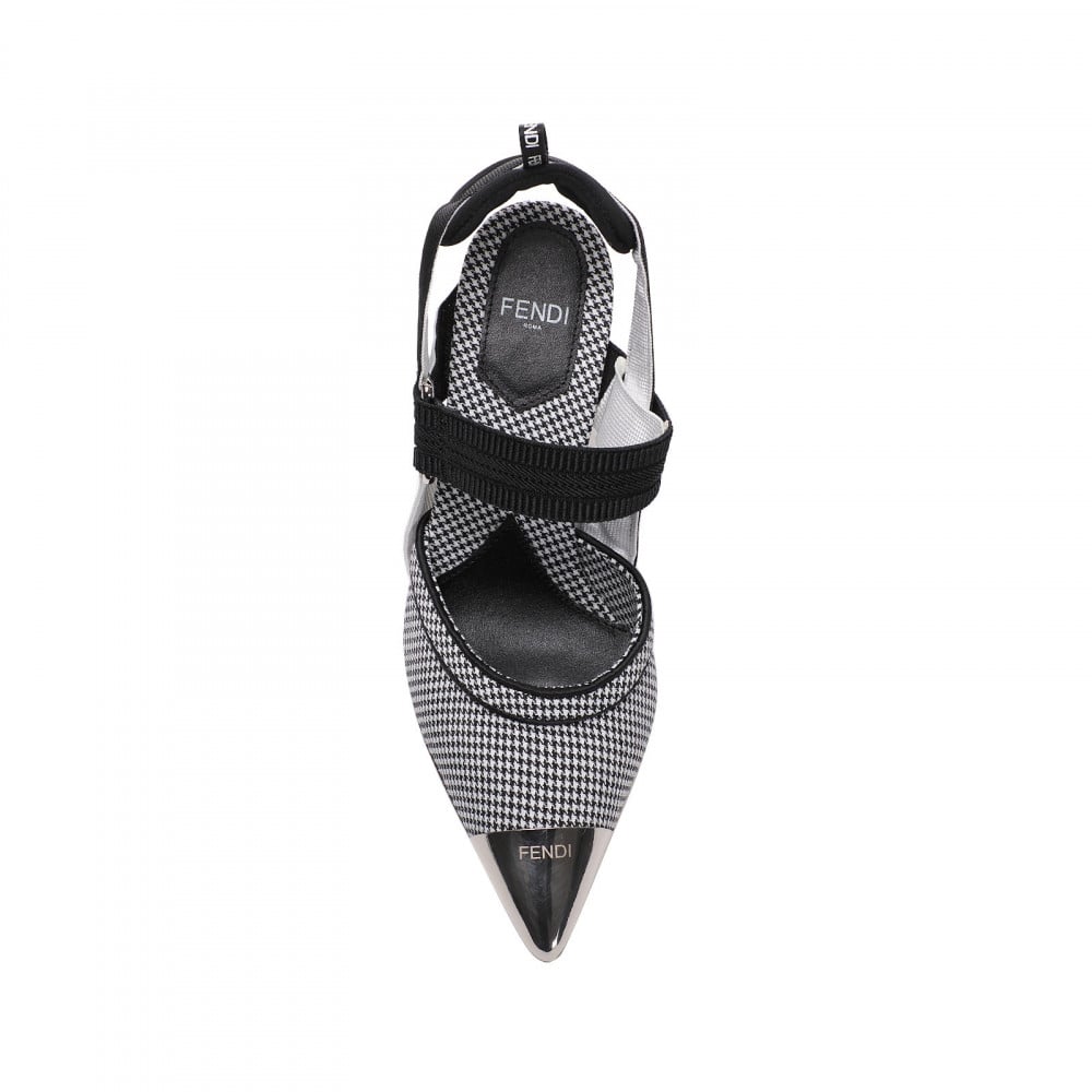 Fendi Colibrì فندي كعب