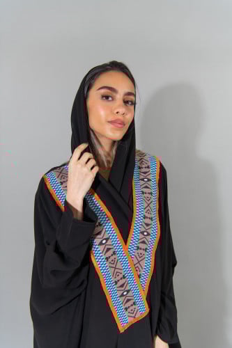 عبايه سوداء صيفيه خفيفه