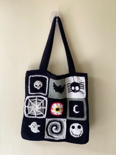 Spooky crochet totebag