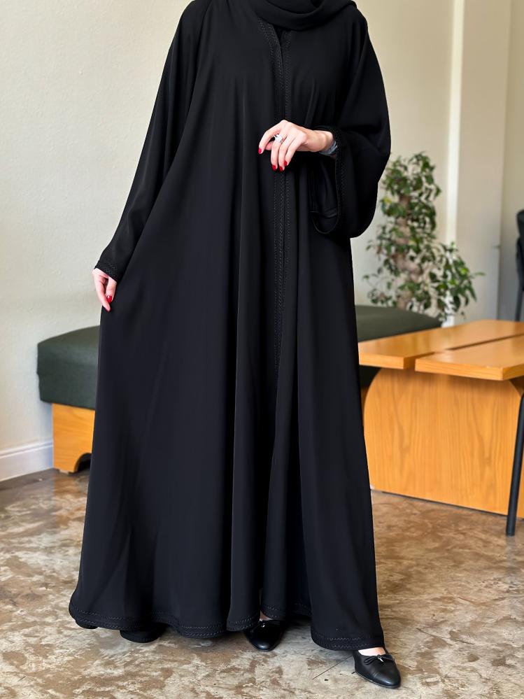 عبايه كلوش +نقاب وطرحه مجاناً