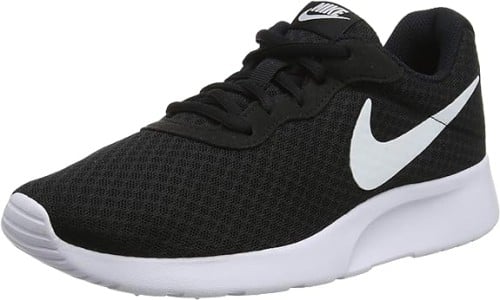حذاء من نايك للاطفال size-36.5-EU