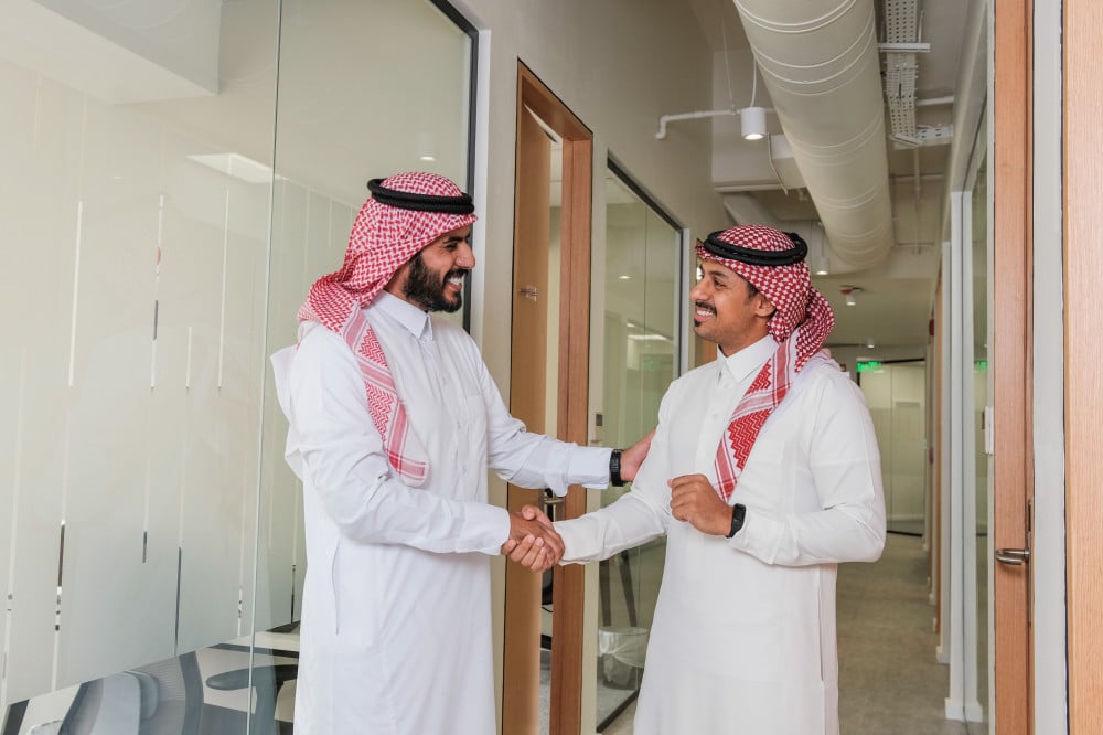 الشقردي - مقال قصير يهم كل متدرب و موظف جديد