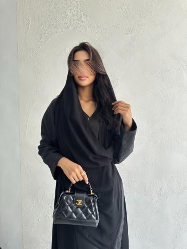 F34