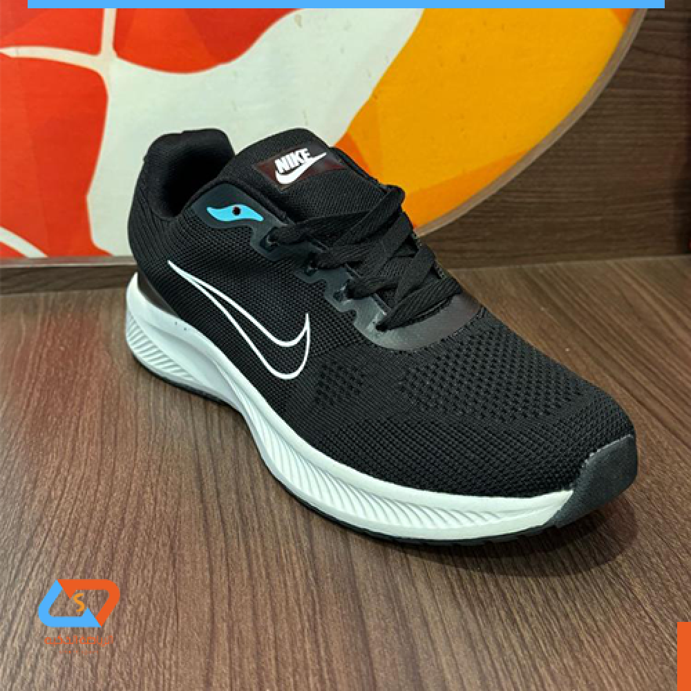 جزمة اديداس رياضية من متجر الرياضة الذكية