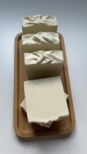 صابون لبان الذكر والأرز