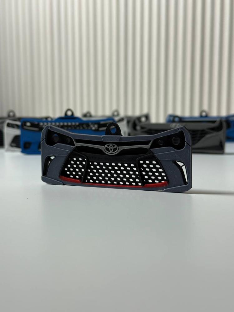 تعليقة ( كامري 16 (رياضي) )