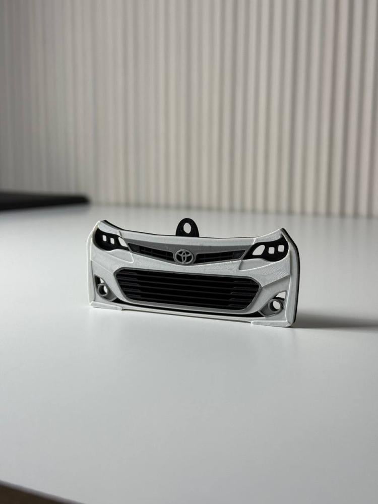 تعليقة ( افالون 2013-2018)