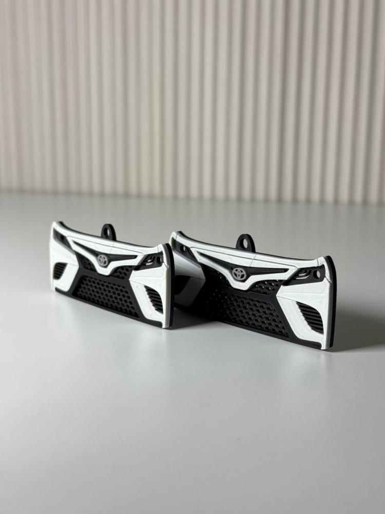 تعليقة ( كامري SE 2021-2018 )