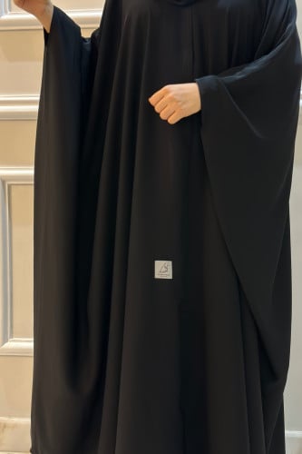 عبايه بشت