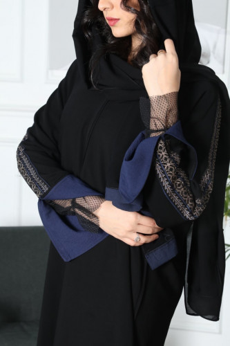عباية كريب بأطراف كحلي