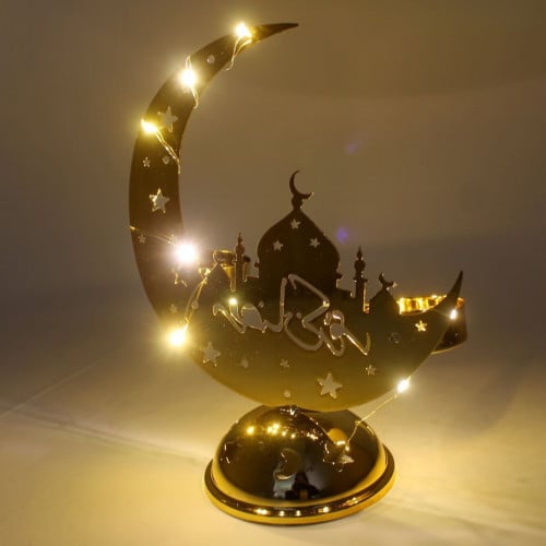 شمعدان رمضان على شكل هلال مضيئ