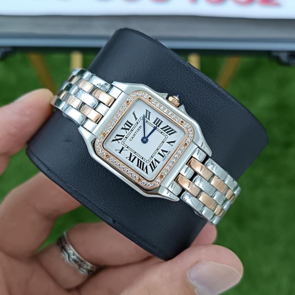 Cartier Panther Women's Watch Master Quality Replica ساعات