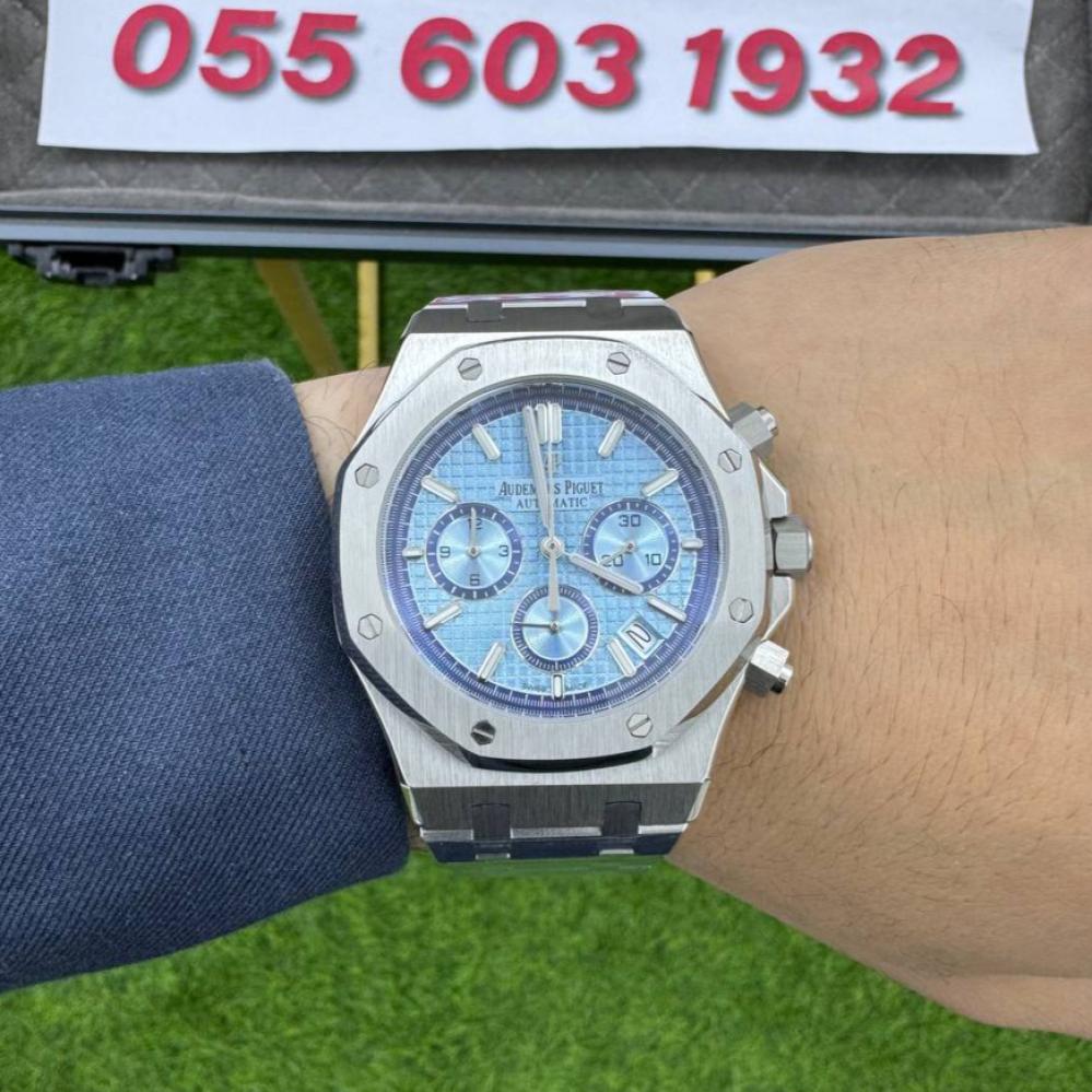 ساعة أوديمار بيغيه رويال اوك تيفاني