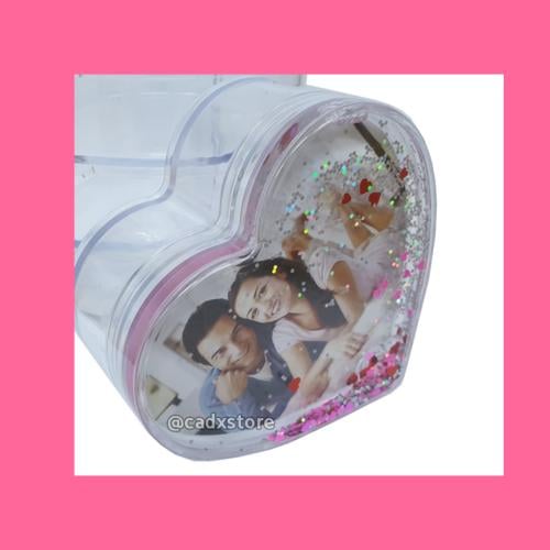 علبة بشكل قلب