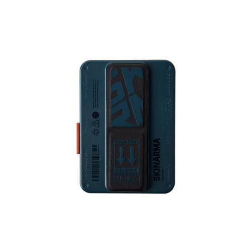 Skinarma mirage magnetic cardholder with grip-stan...