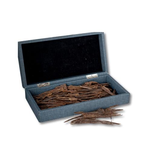 عود القصور سنغافوري VVIP