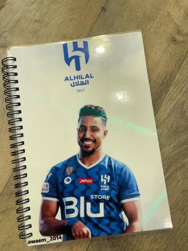 دفاتر مدرسيه بشعار ناديك المفضل