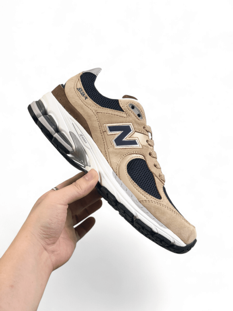 New Balance 2002