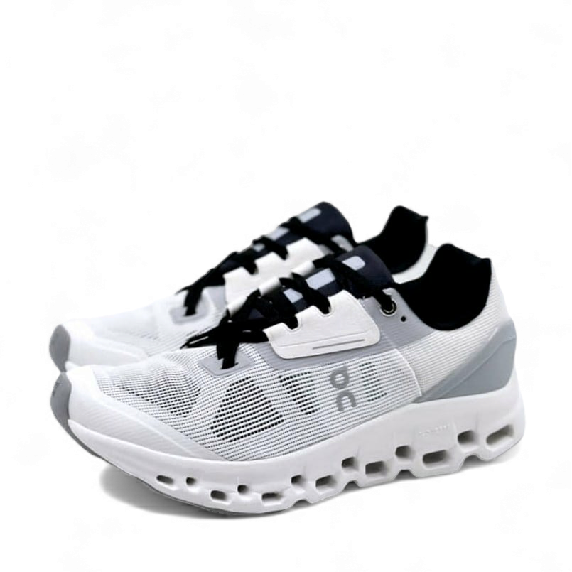 كاجوال اون راننج كلاود ابيض