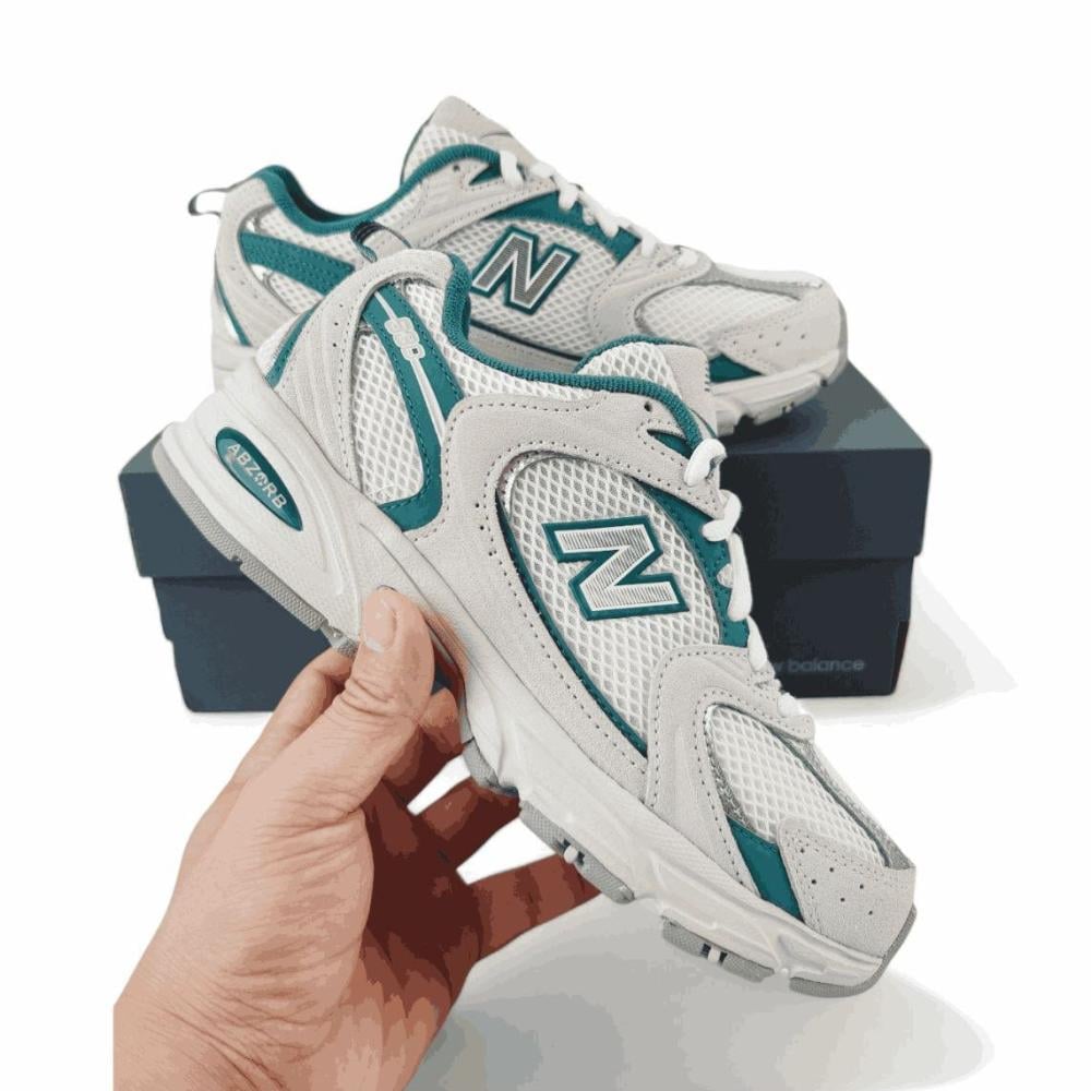 New Balance 530